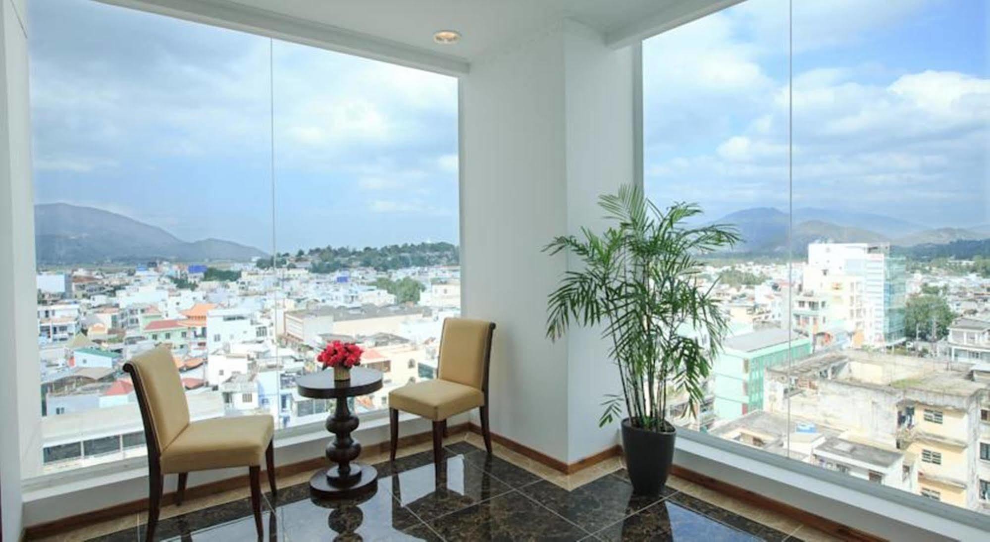 Den Long Do Hotel Nha Trang Ngoại thất bức ảnh